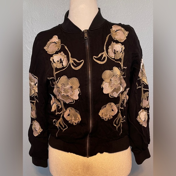 Kimchi Black Gold Floral Bomber Jacket Embroidered Boho Indie Asian Medium -Read - Picture 4 of 11
